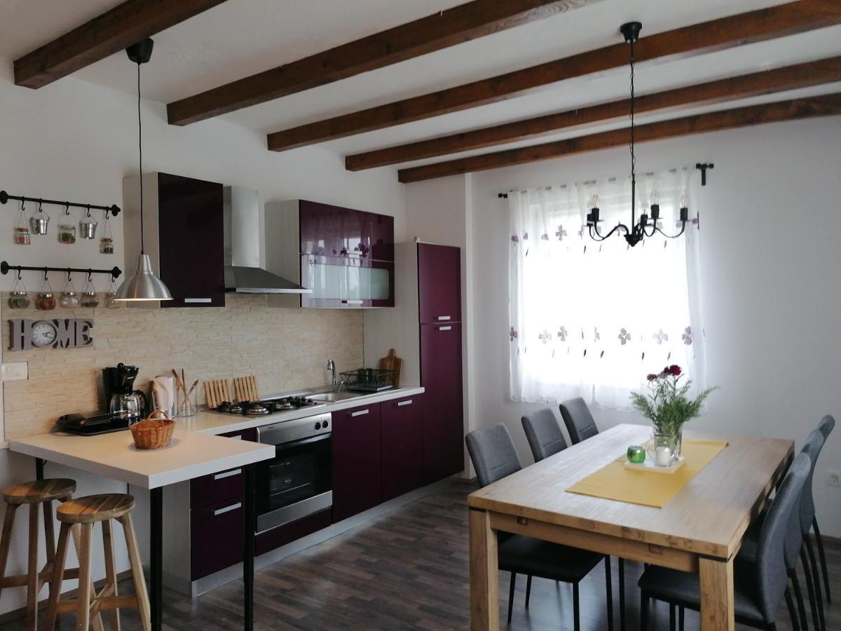 Appartement House Mario Near Rovinj à Kanfanar Extérieur photo