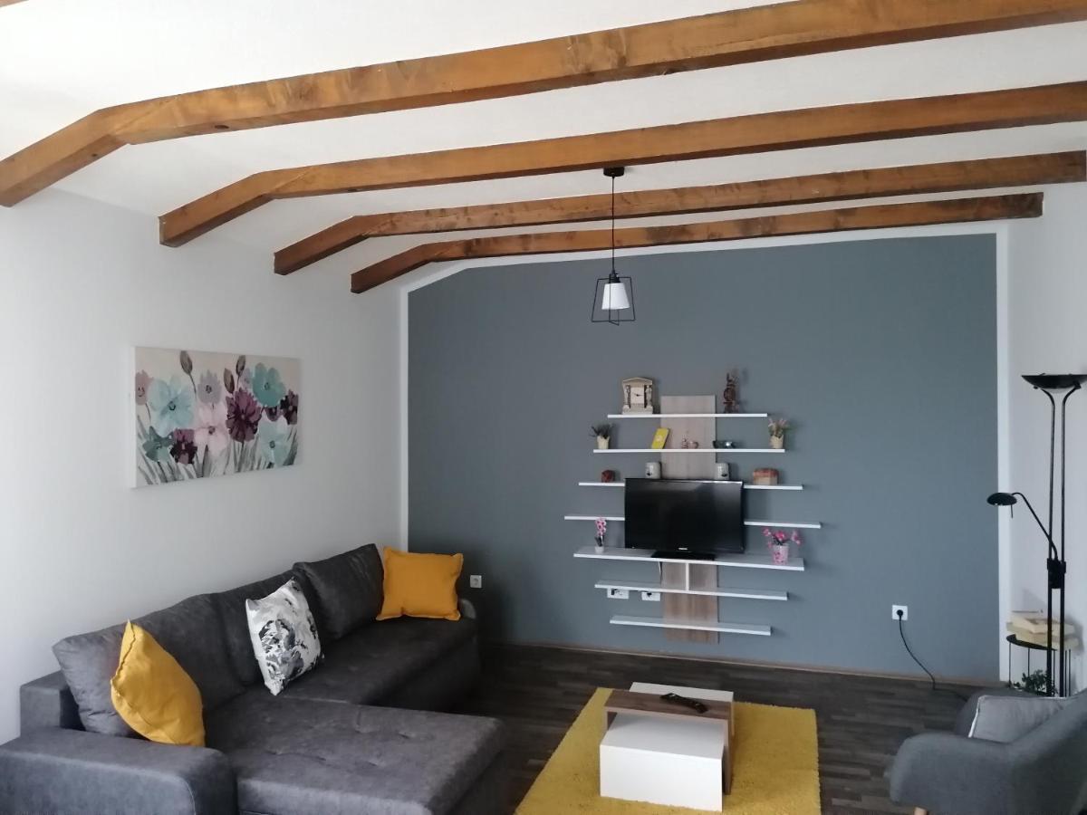 Appartement House Mario Near Rovinj à Kanfanar Extérieur photo