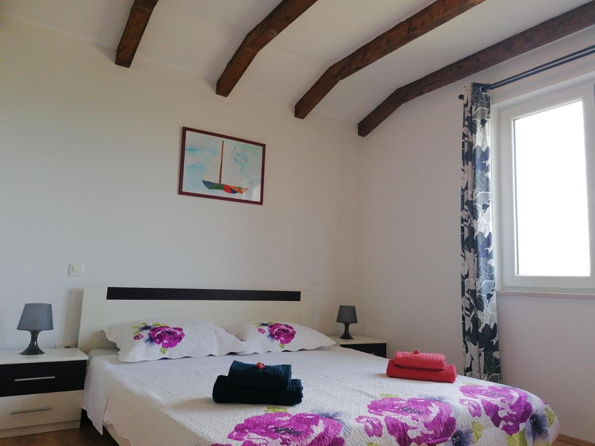 Appartement House Mario Near Rovinj à Kanfanar Extérieur photo